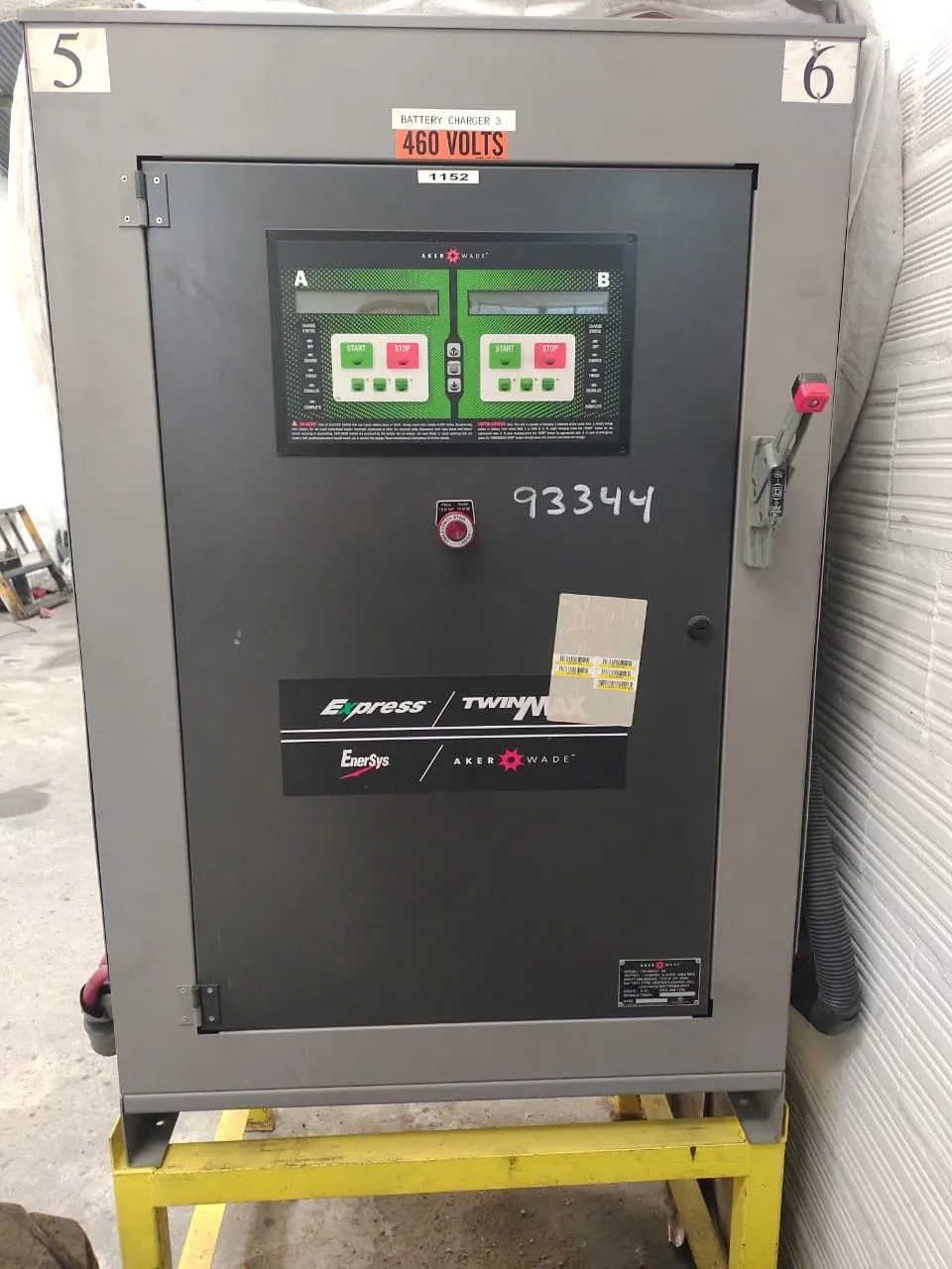 Cargador de Montacargas 440